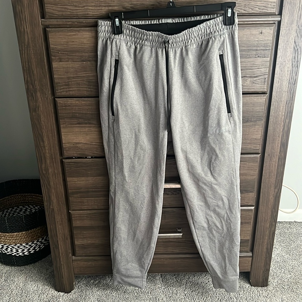 Men’s NOBULL jogger size large